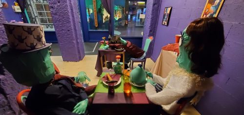 ©Modelaine Amblard vu scénographie : figures de dos